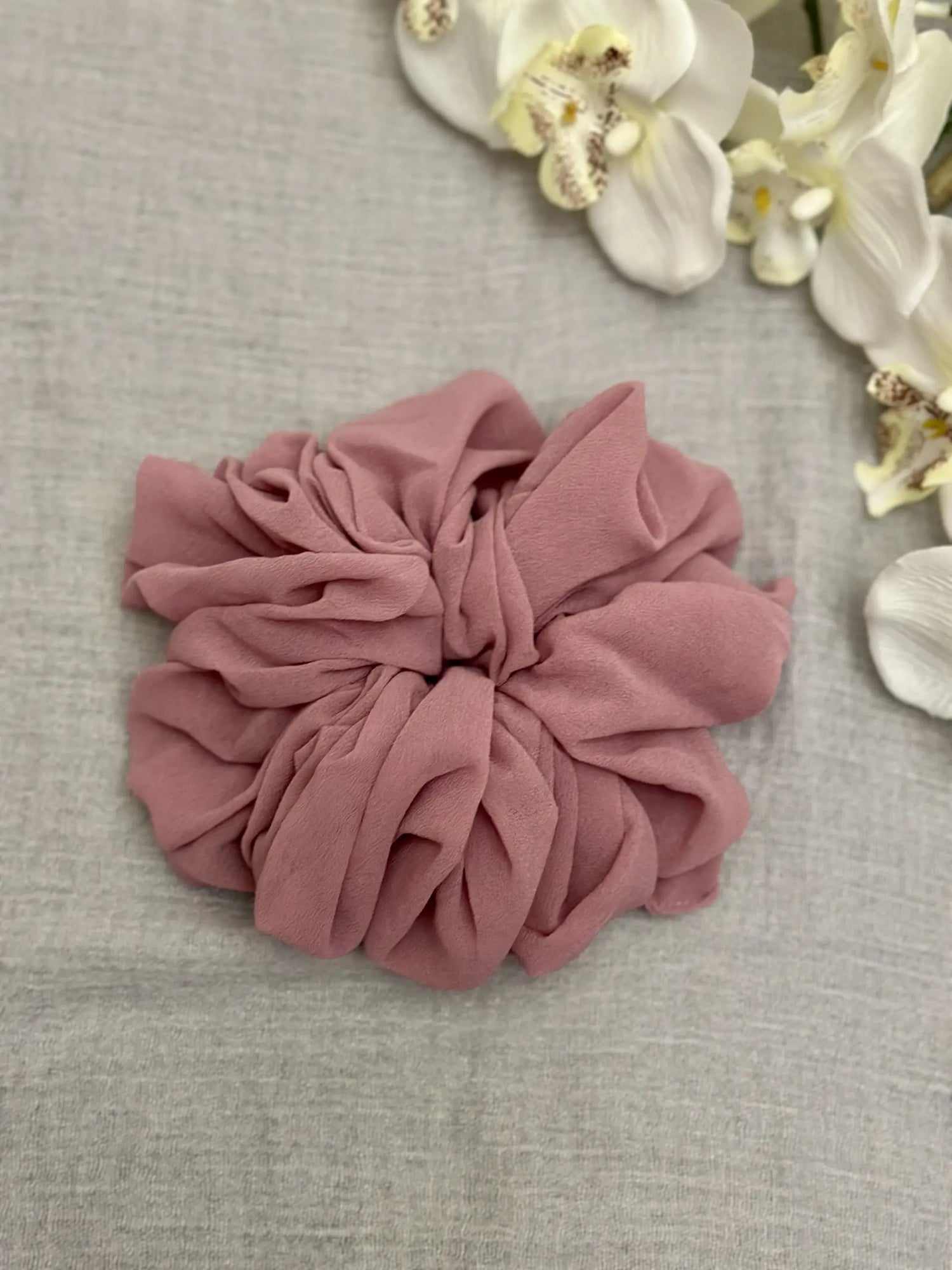 Large Chiffon Scrunchie (Pink)
- Ayesha’s Collection